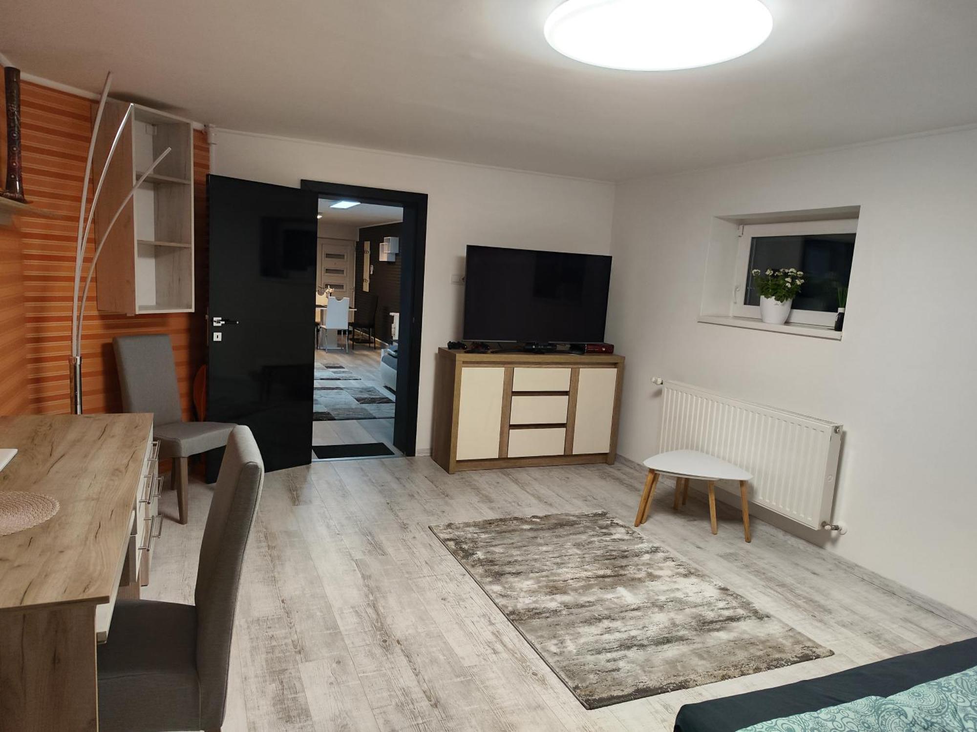 Ferienwohnung Panoli Apartmanhaz Nyíregyháza Exterior foto